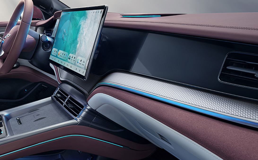 Intelligent Cockpit, Next-Level Connectivity